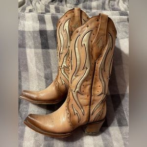 Ladies corral boots size 7.